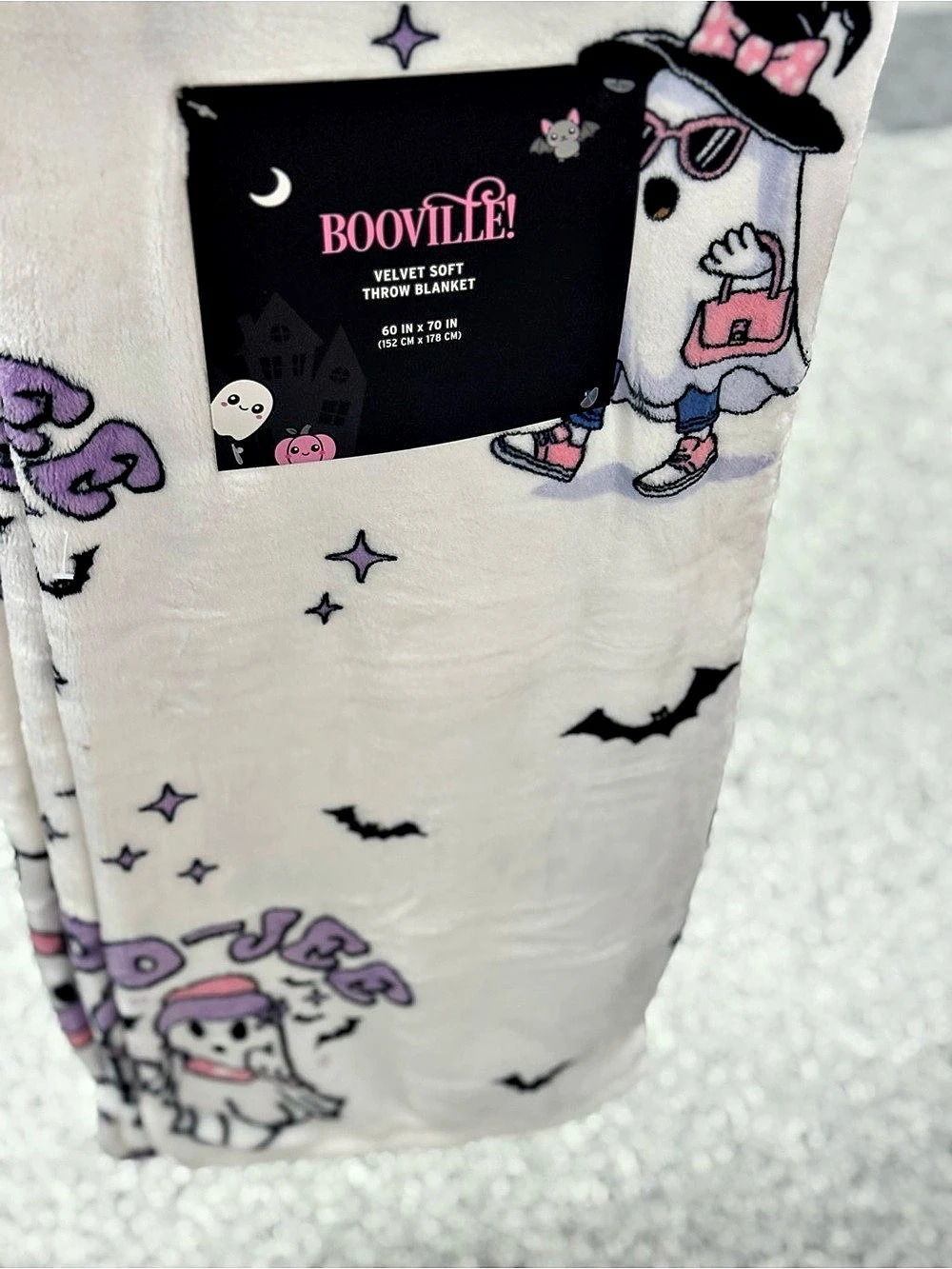 Booville! Velvet Soft Throw Blanket Halloween NWT